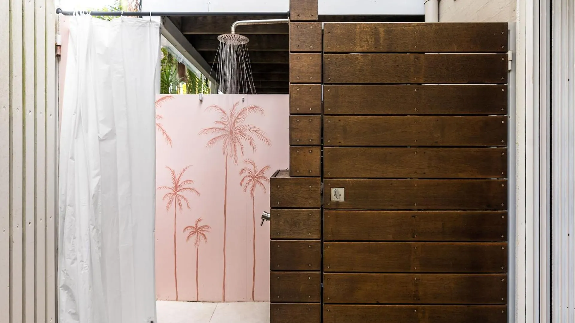 Apartment Belongil Beach Pad Byron Bay